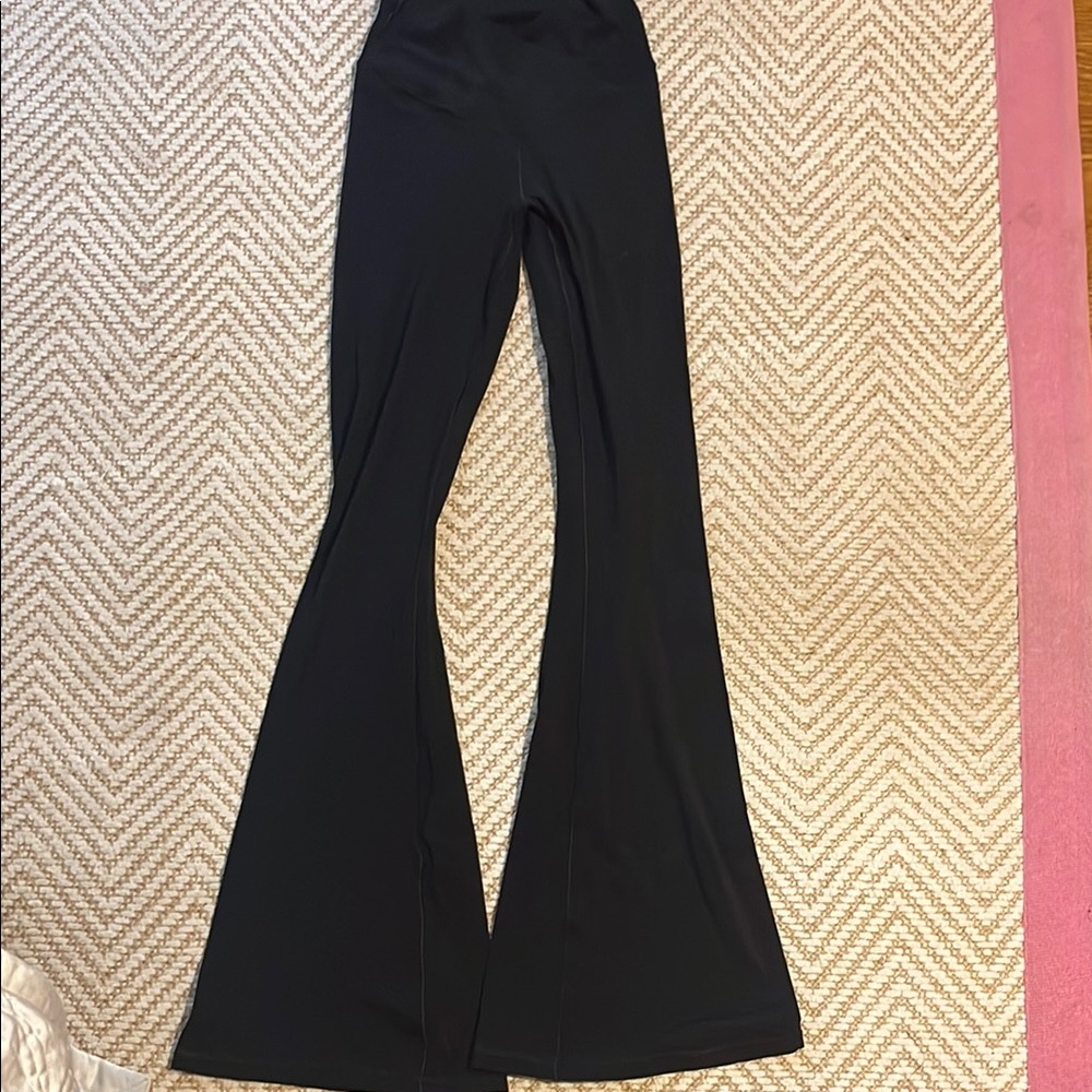 Aerie Offline Real Me Flare Hi-rise leggings
